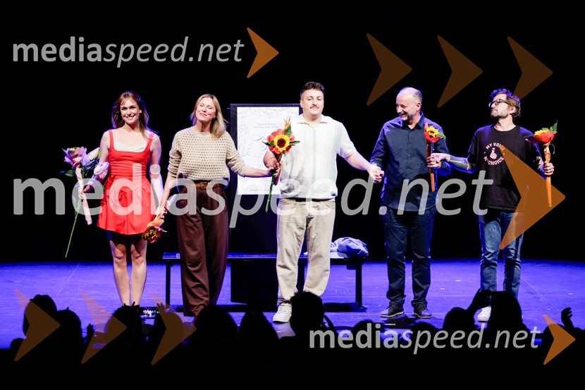 Sam prjatla, premiera komedije Melani Mekicar in Žan Papič