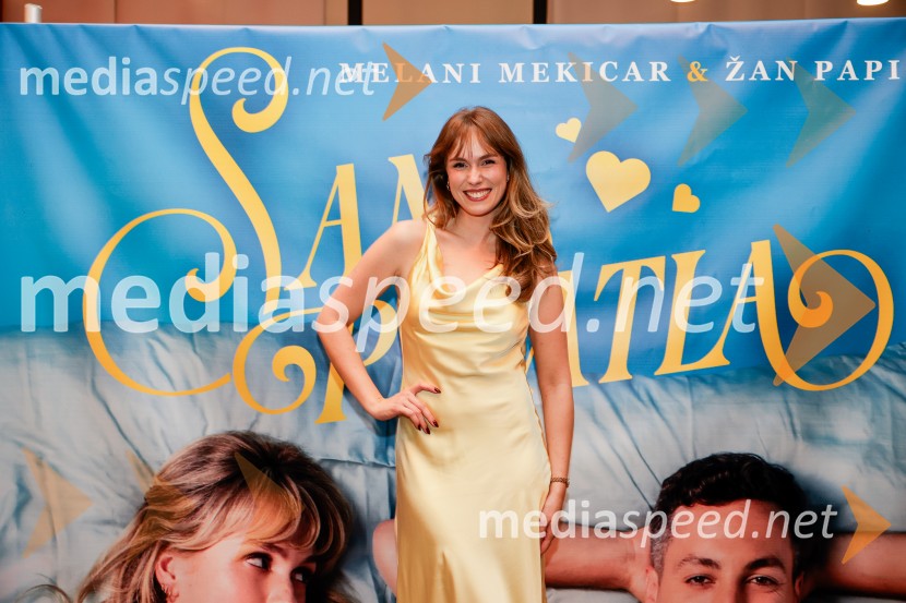  Melani Mekicar, radijska in televizijska voditeljicaSam prjatla, premiera komedije Melani Mekicar in Žan Papič