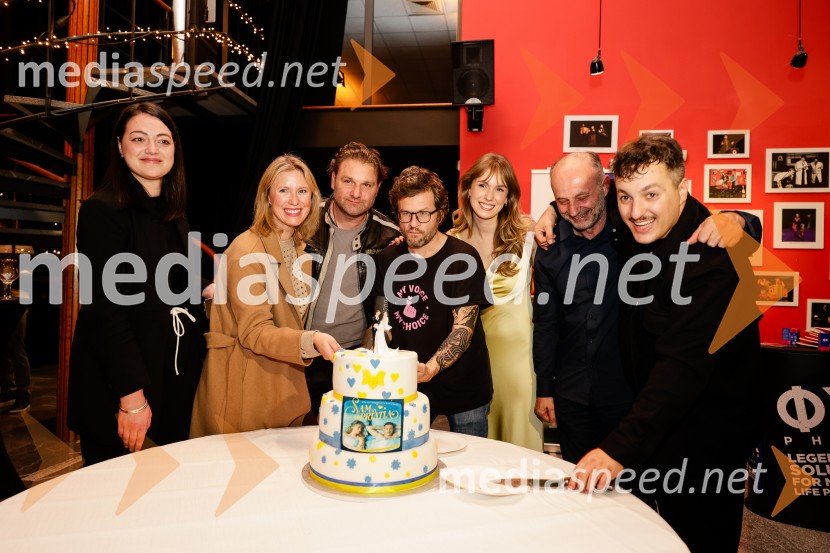  Alenka Birk, stilistka;  Žan  Papič, stand up komikSam prjatla, premiera komedije Melani Mekicar in Žan Papič