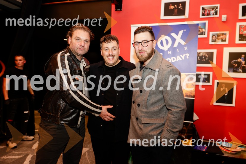  ... ;  Žan  Papič, stand up komik;  Gašper Bergant, stand up komikSam prjatla, premiera komedije Melani Mekicar in Žan Papič