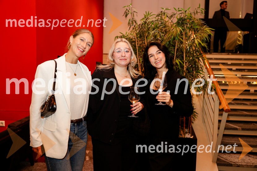 Sam prjatla, premiera komedije Melani Mekicar in Žan Papič