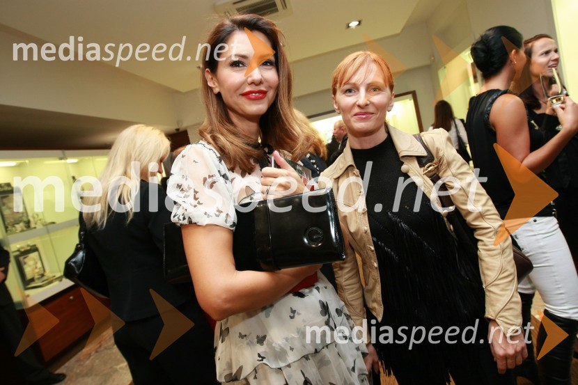 Ivana Šundov Hojan in Mihaela Kolarič, lastnica agencija MichelaCartier, odprtje trgovine