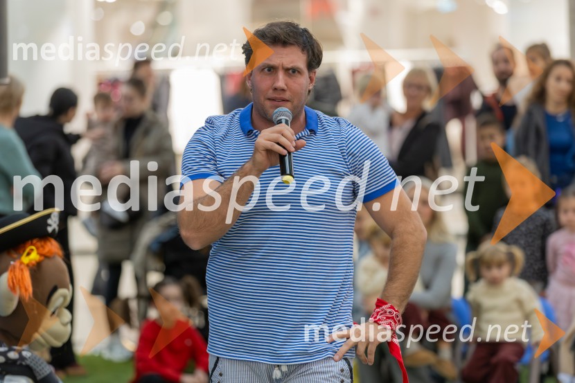 Pika nogavička v Citycentru Celje