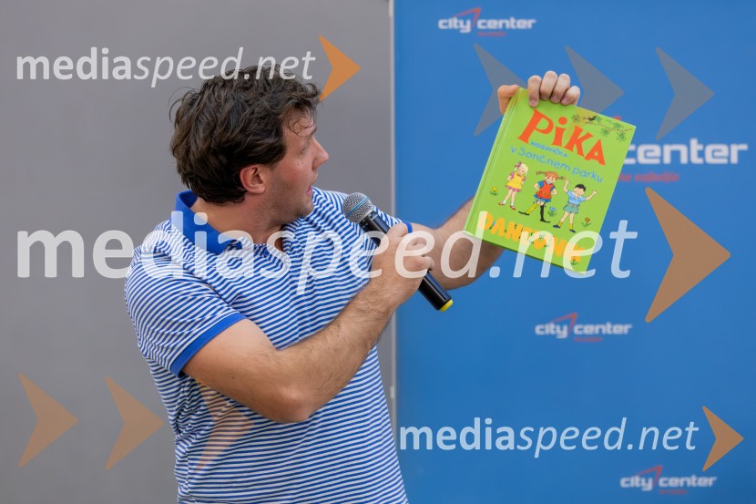 Pika nogavička v Citycentru Celje