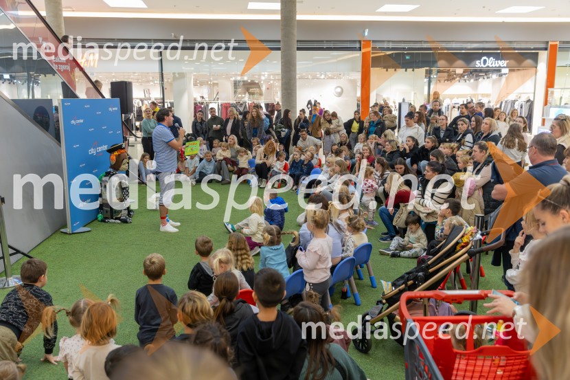 Pika nogavička v Citycentru Celje