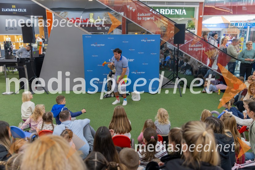 Pika nogavička v Citycentru Celje