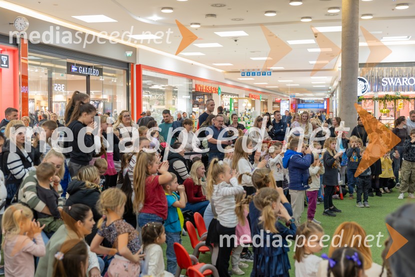 Pika nogavička v Citycentru Celje