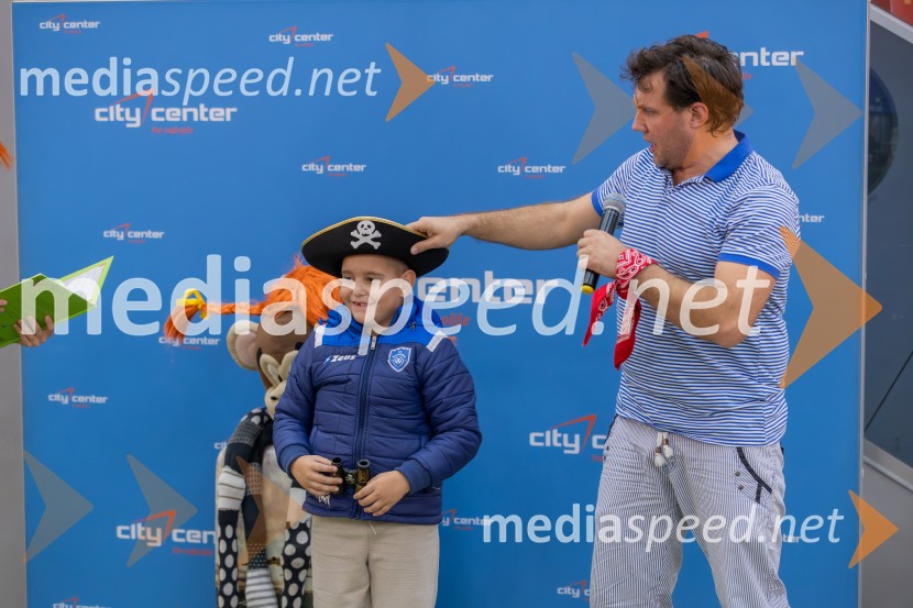 Pika nogavička v Citycentru Celje