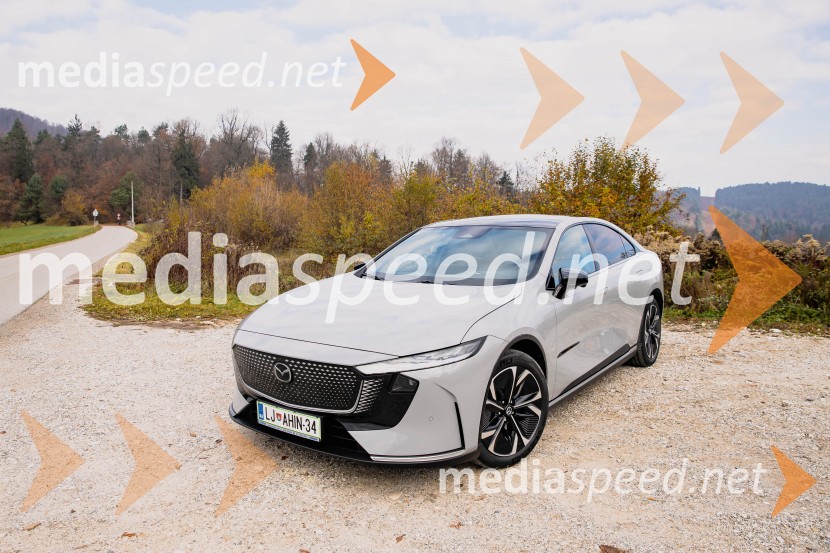 Nova električna Mazda 6e