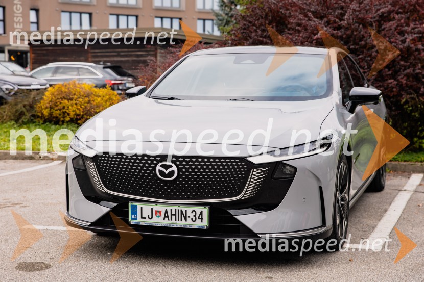 Nova električna Mazda 6e
