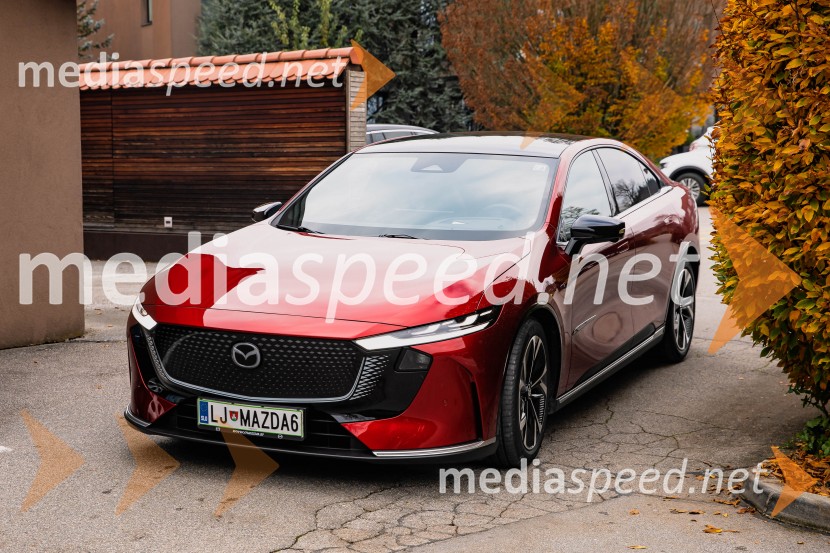 Nova električna Mazda 6e