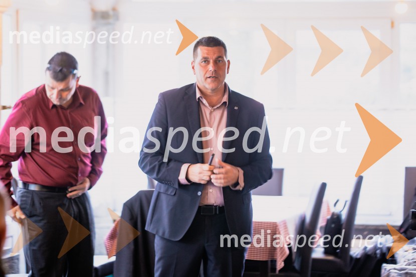 Nova električna Mazda 6e