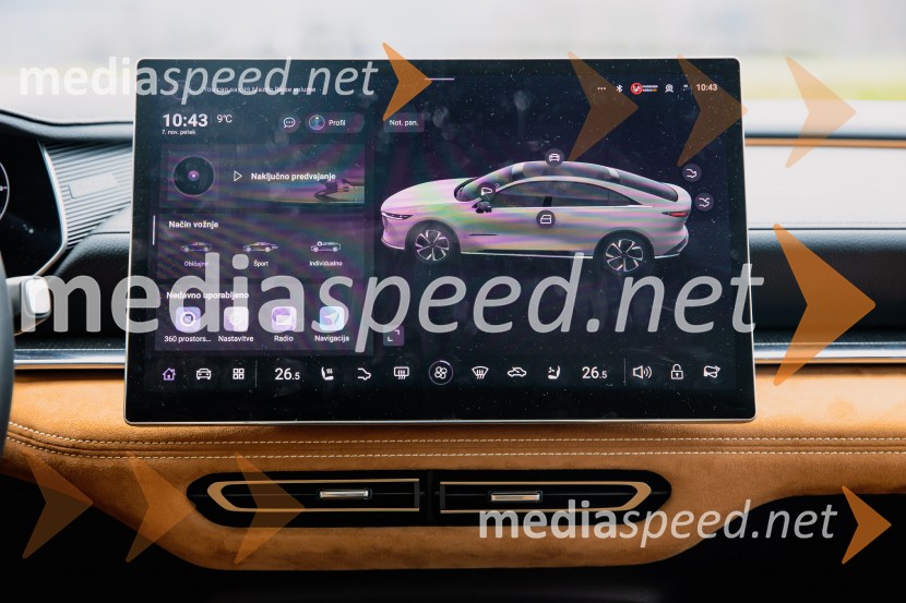 Nova električna Mazda 6e