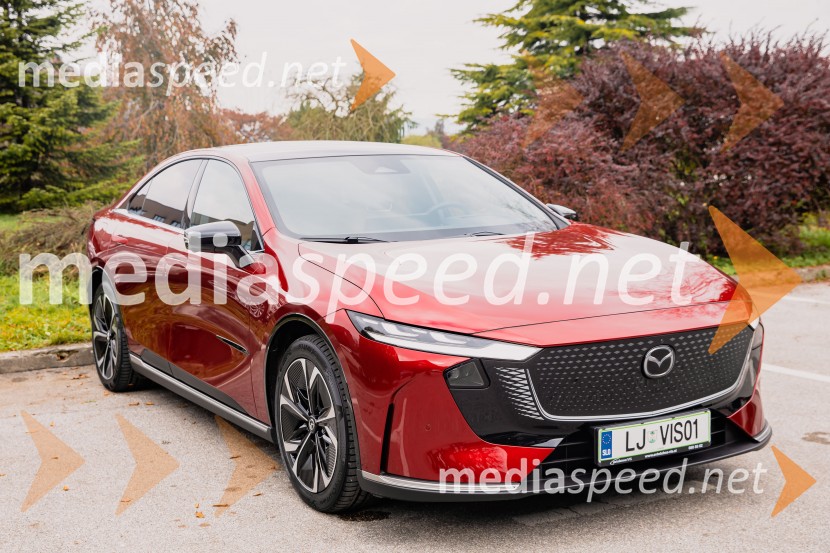 Nova električna Mazda 6e