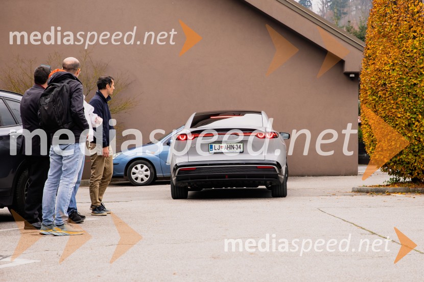 Nova električna Mazda 6e