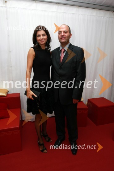 Marija Novak, direktorica prodaje Hilton Dubrovnik in Matej Bregant, SlowatchCartier, odprtje trgovine