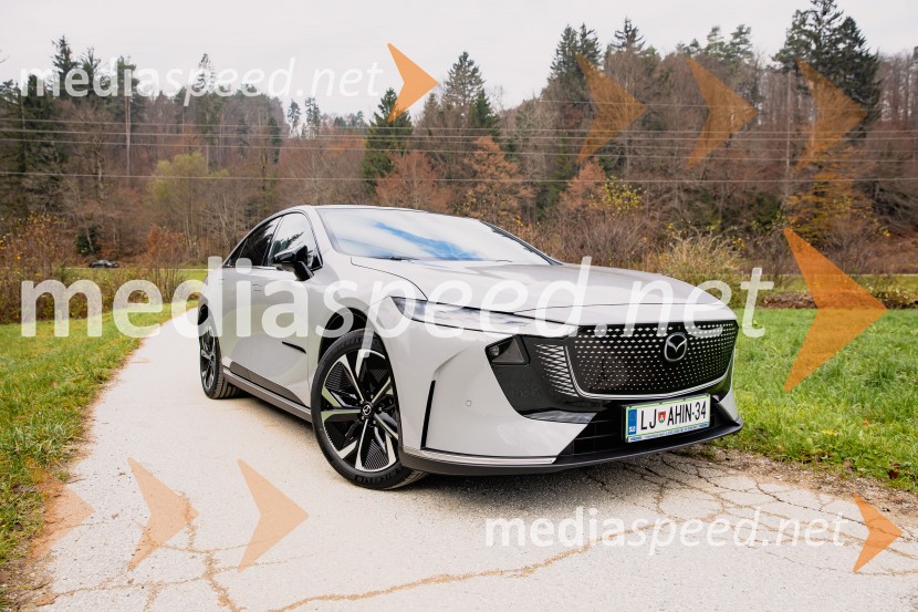 Nova električna Mazda 6e