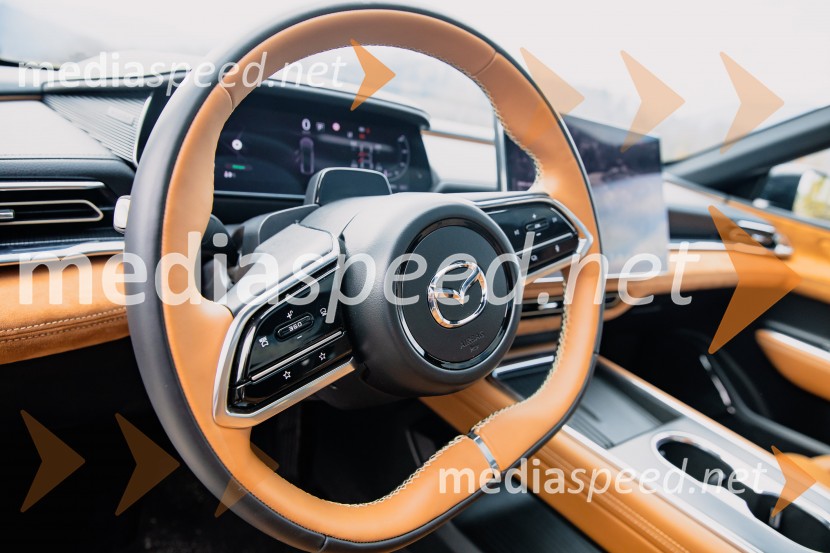 Nova električna Mazda 6e