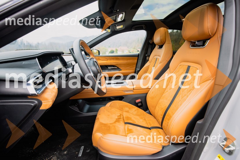 Nova električna Mazda 6e