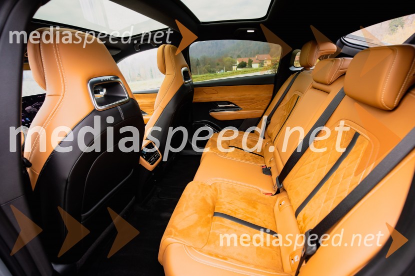 Nova električna Mazda 6e