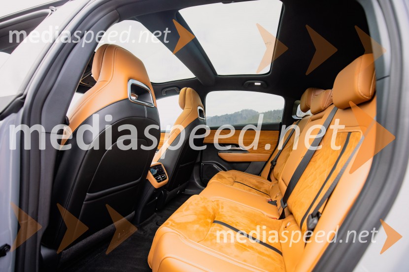 Nova električna Mazda 6e