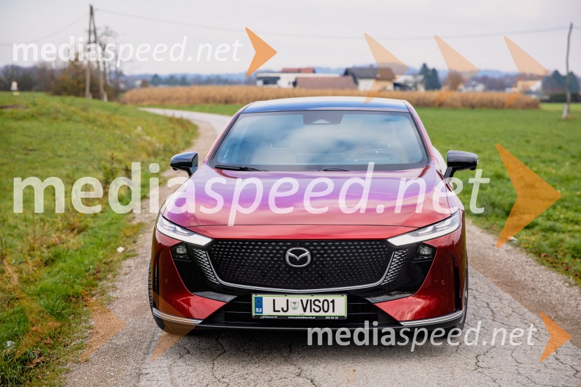 Nova električna Mazda 6e
