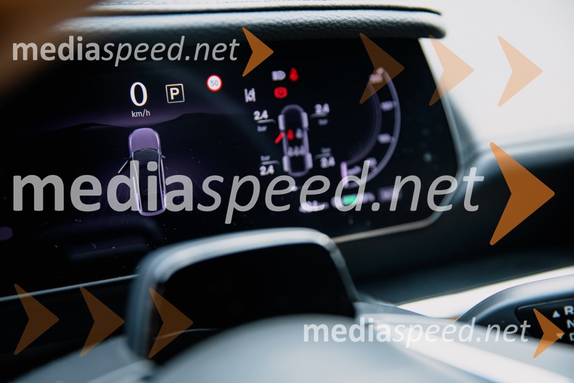 Nova električna Mazda 6e