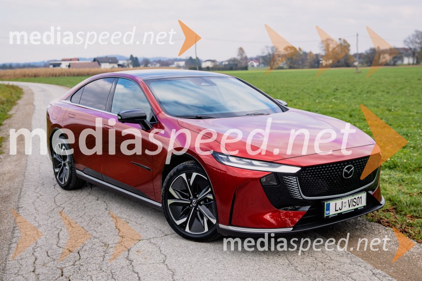 Nova električna Mazda 6e