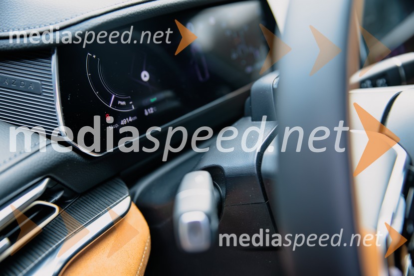 Nova električna Mazda 6e