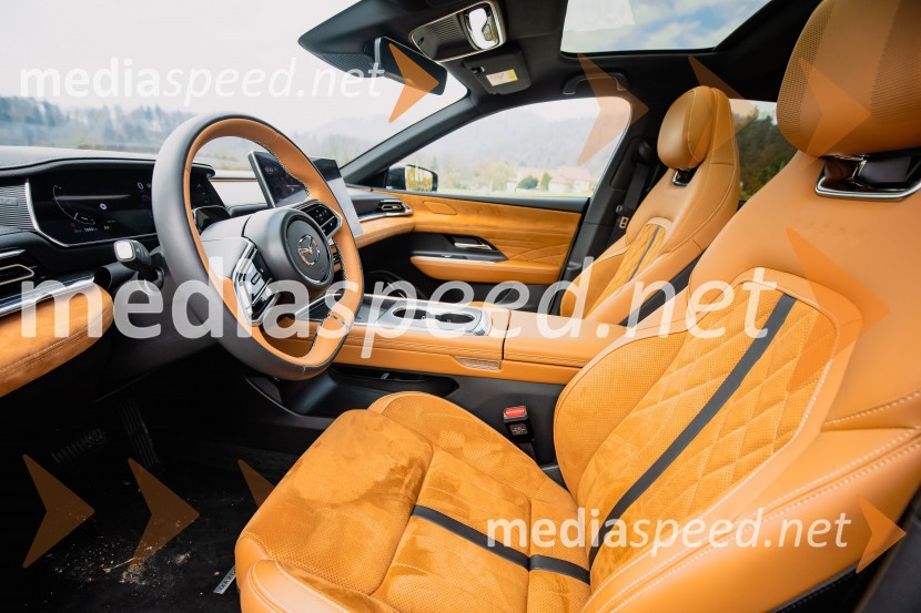 Nova električna Mazda 6e