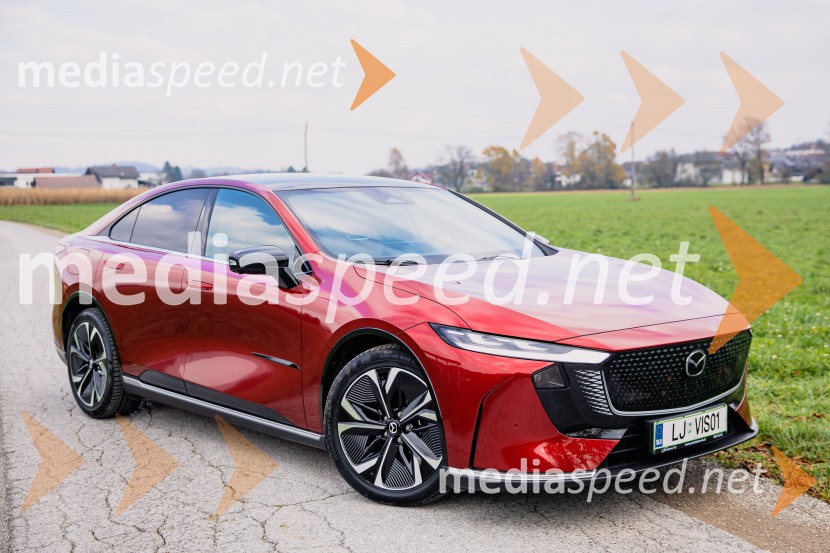 Nova električna Mazda 6e