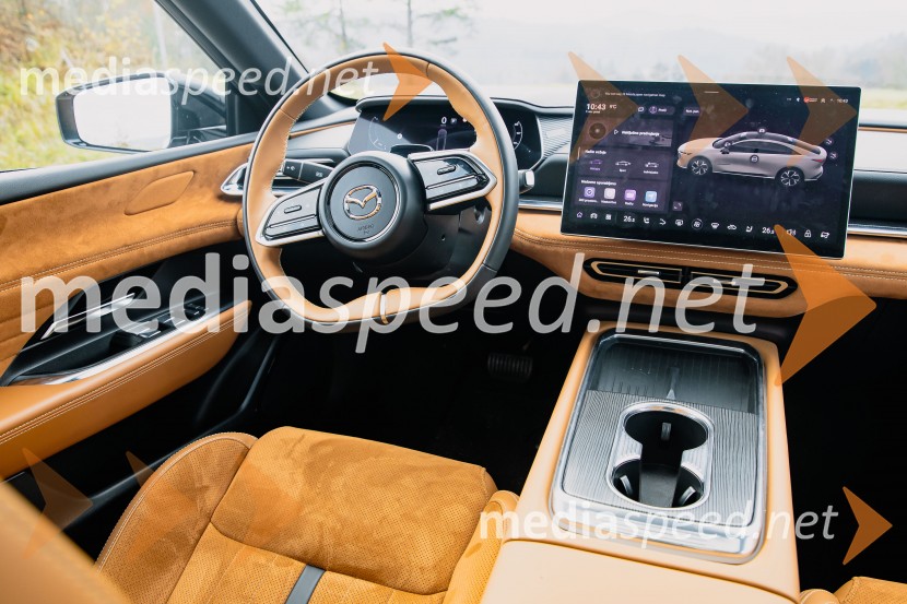 Nova električna Mazda 6e