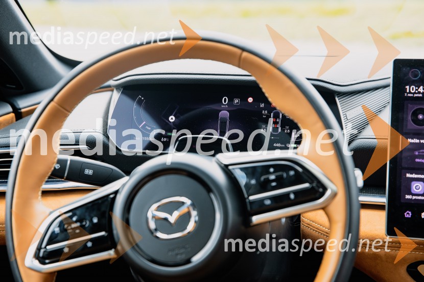 Nova električna Mazda 6e