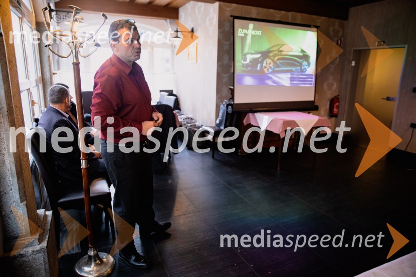 Nova električna Mazda 6e