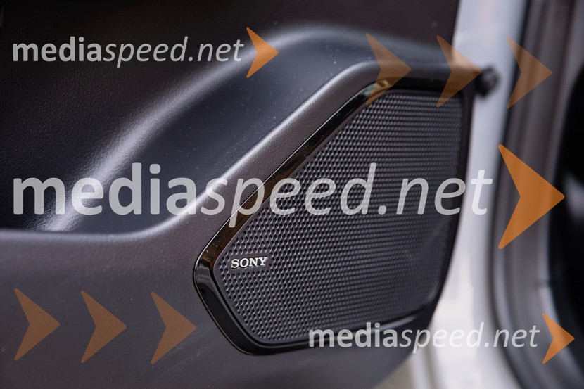 Nova električna Mazda 6e