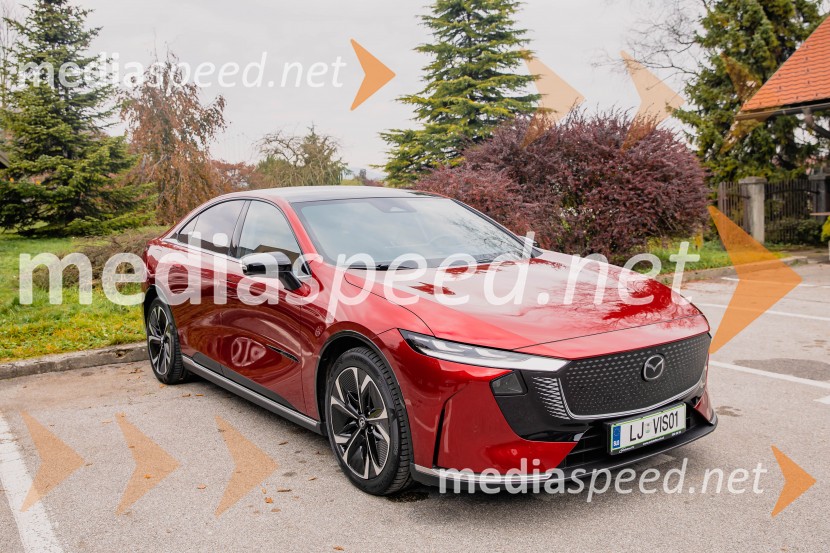 Nova električna Mazda 6e