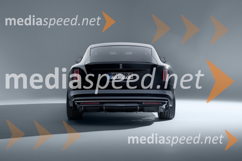 SPOFEC razkriva preobleko za Rolls-Royce Black Badge Spectre