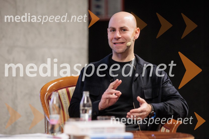 Pogovor z Allison Sweet Grant in Adamom Grantom