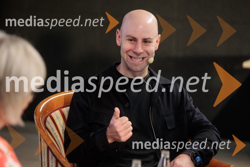 Pogovor z Allison Sweet Grant in Adamom Grantom