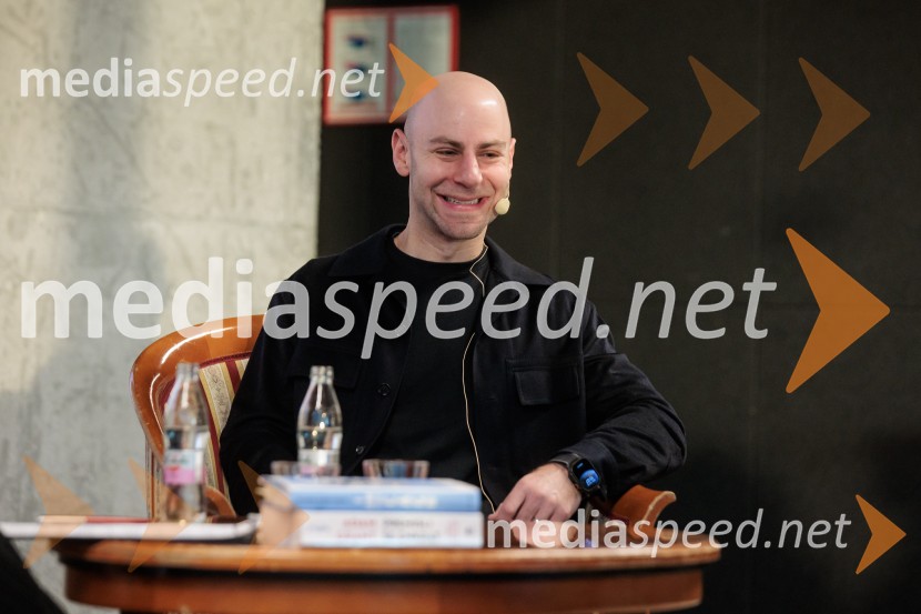 Pogovor z Allison Sweet Grant in Adamom Grantom