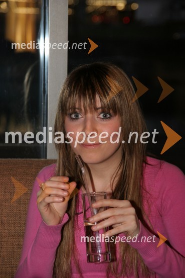 Rada Vukobrat, BarPlusova vročica, Samsara