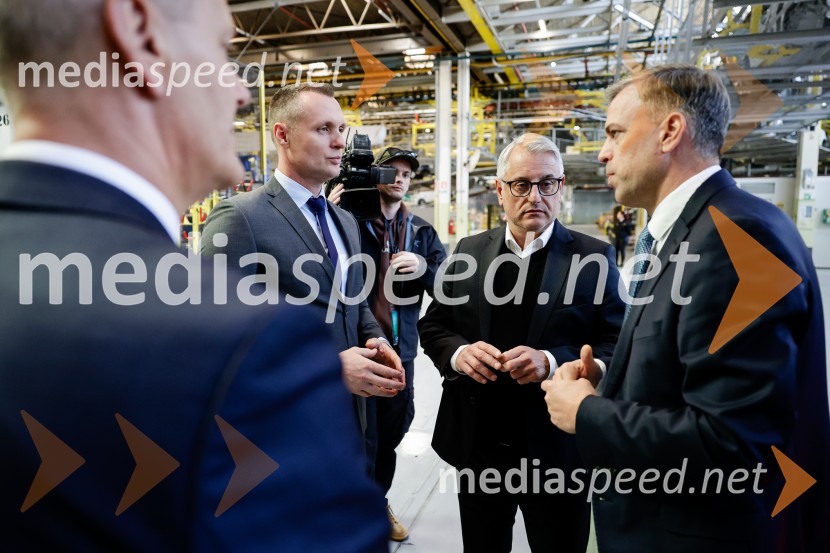 Renault Twingo E-Tech electric: prihodnost mestne mobilnosti