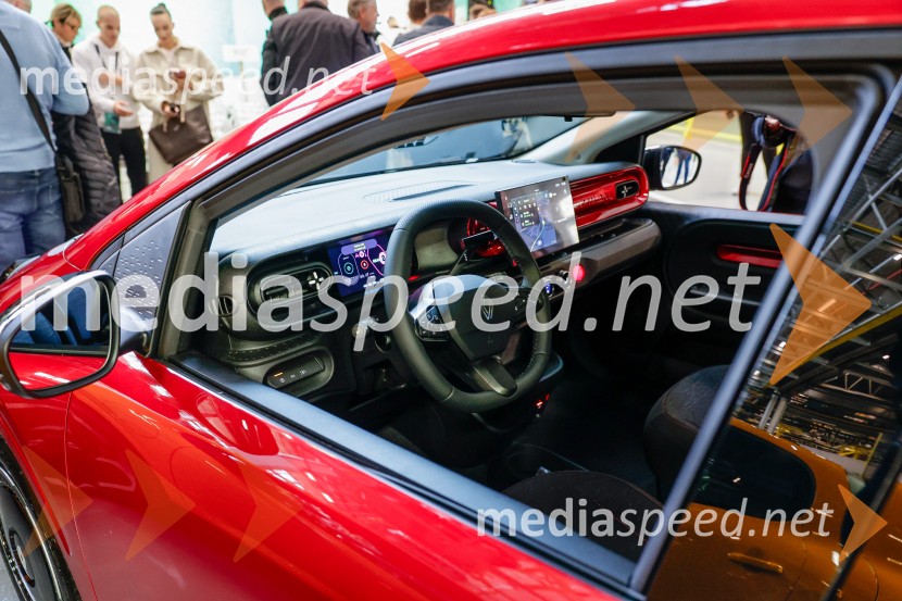 Renault Twingo E-Tech electric: prihodnost mestne mobilnosti