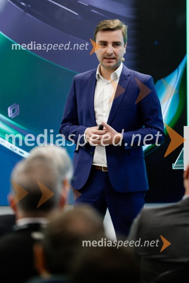 Renault Twingo E-Tech electric: prihodnost mestne mobilnosti