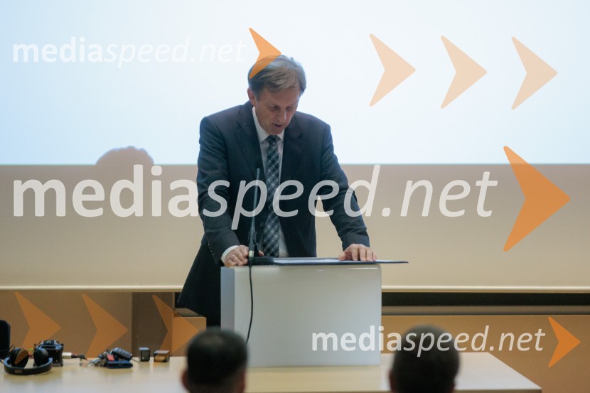 Pogovor s prof. dr. Adamom M. Grantom