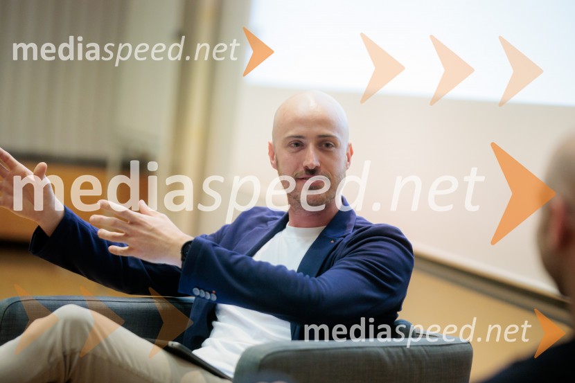 Pogovor s prof. dr. Adamom M. Grantom