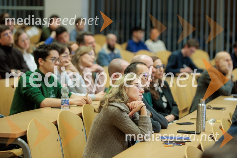 Pogovor s prof. dr. Adamom M. Grantom