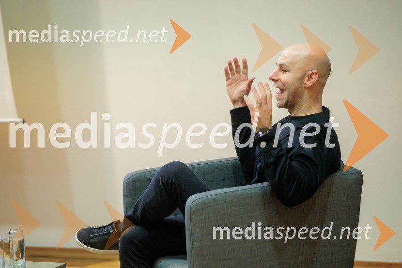 Pogovor s prof. dr. Adamom M. Grantom