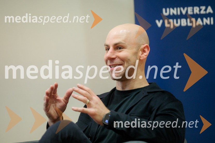 Pogovor s prof. dr. Adamom M. Grantom