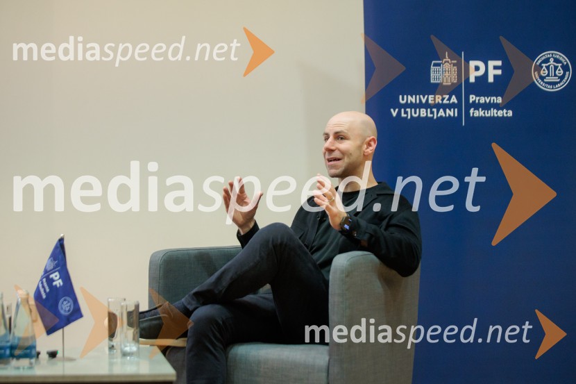 Pogovor s prof. dr. Adamom M. Grantom